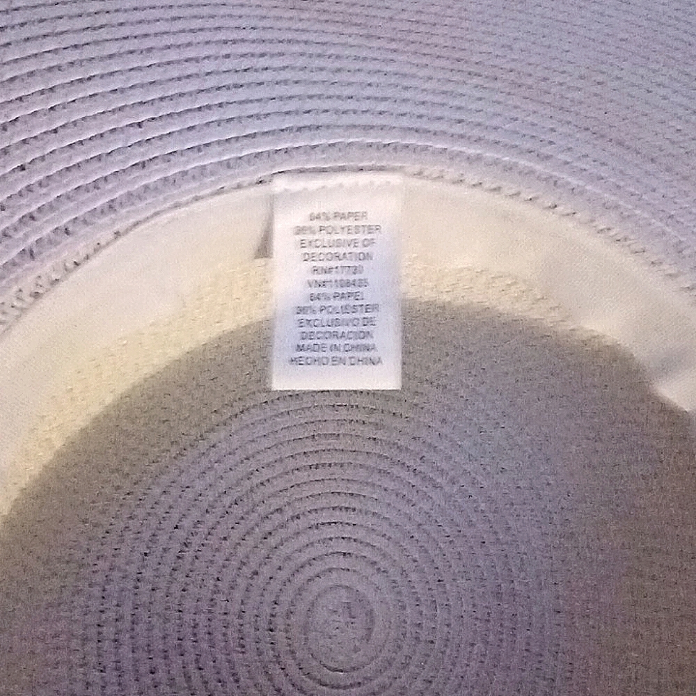 Paper Beach Hat - 6 inch brim w/ gold tone chain - Picture 6 of 6